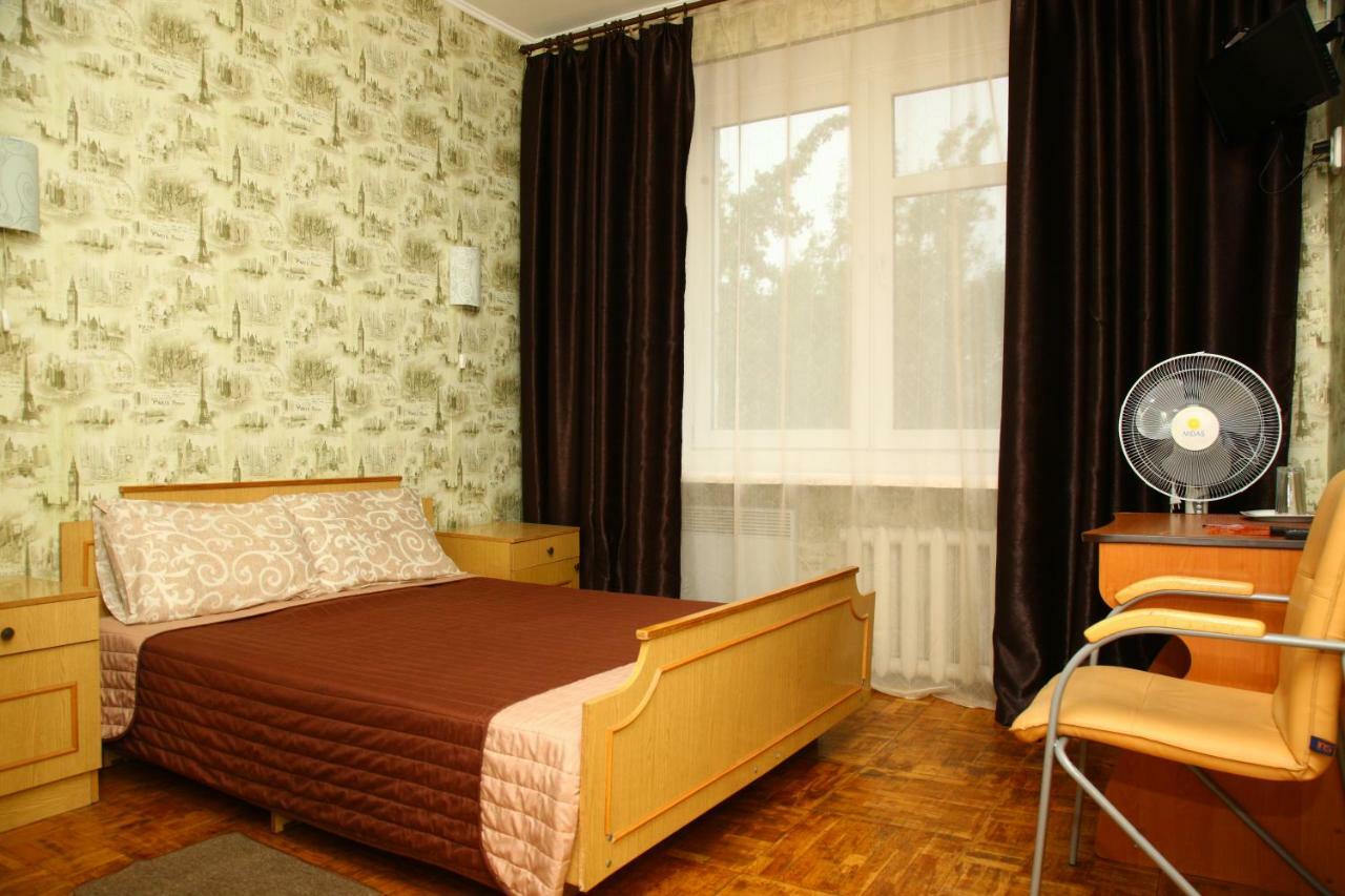 Hotel Miks TTchernihiv Extérieur photo