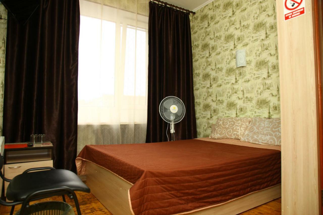 Hotel Miks TTchernihiv Extérieur photo