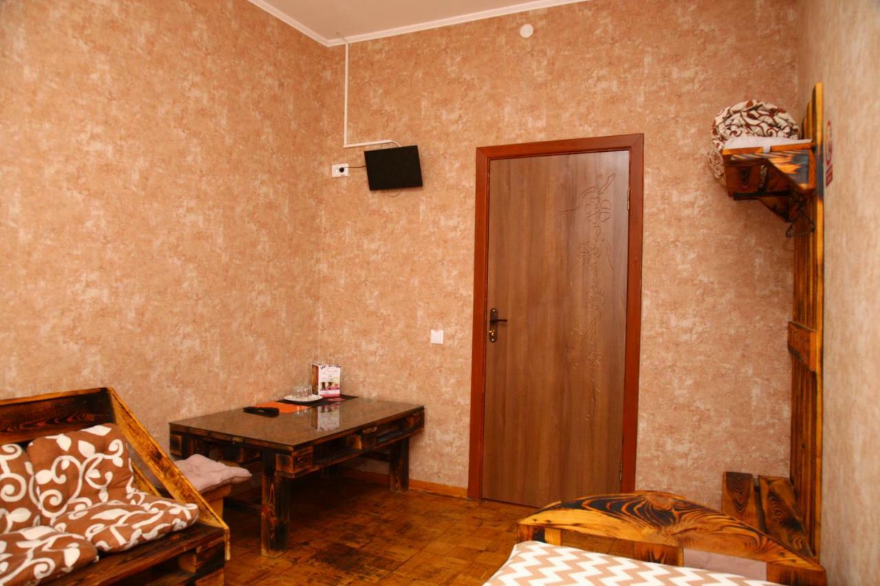 Hotel Miks TTchernihiv Extérieur photo